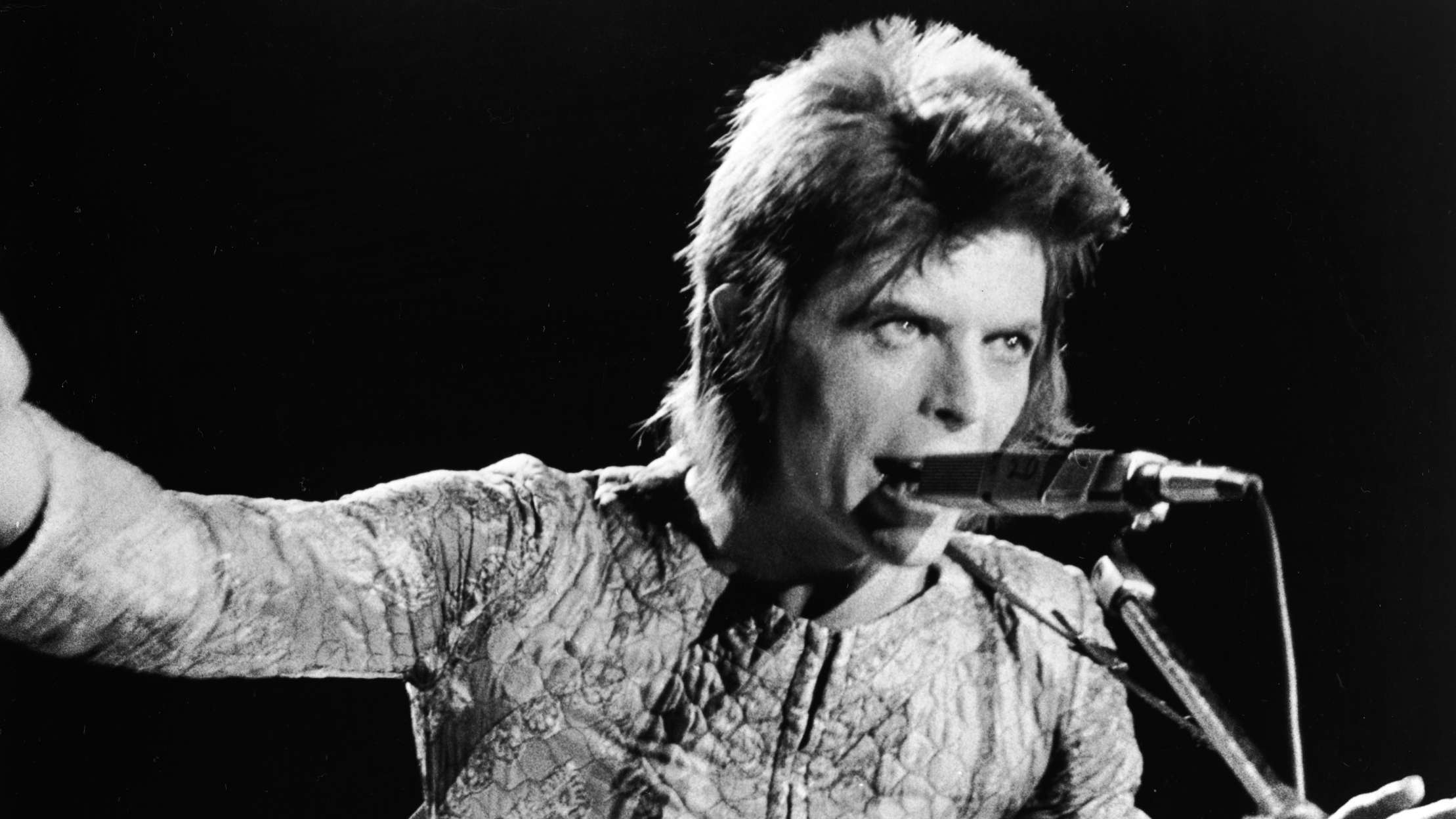 Mira El Debut Televisivo De Ziggy Stardust 1057