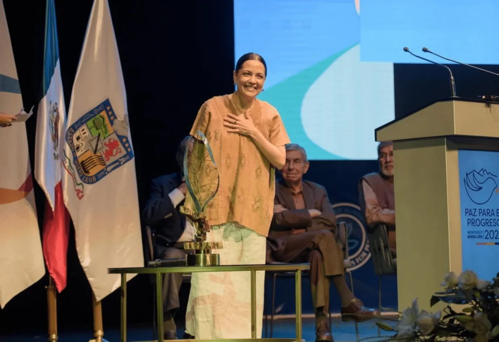 Natalia Lafourcade 