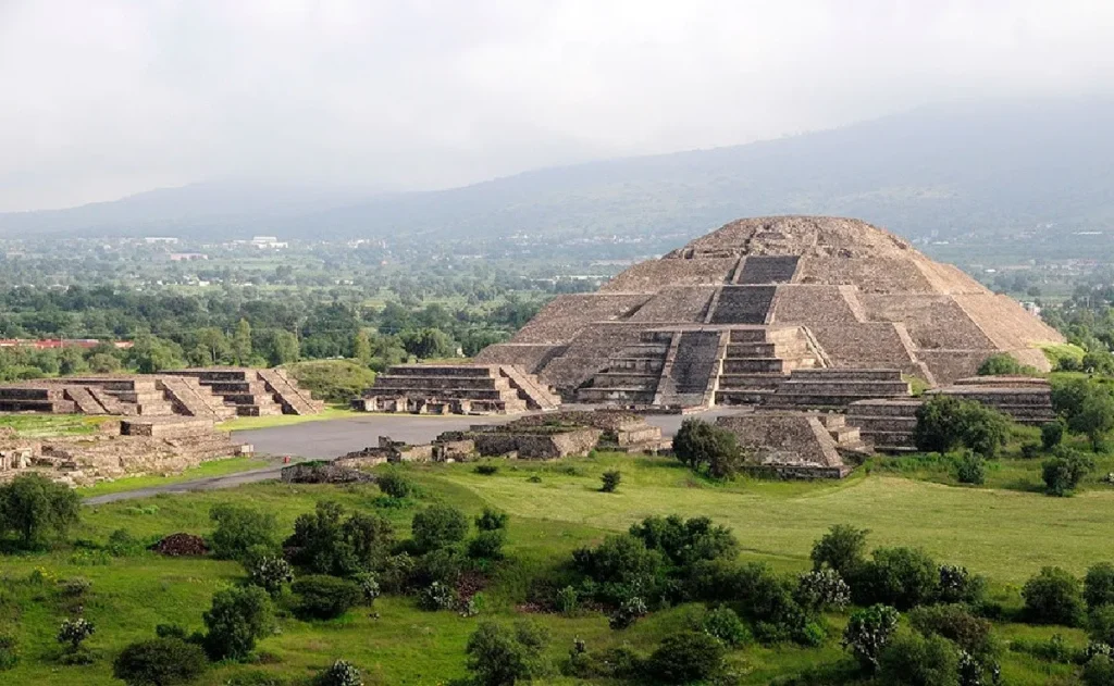 Pirámide de la Luna