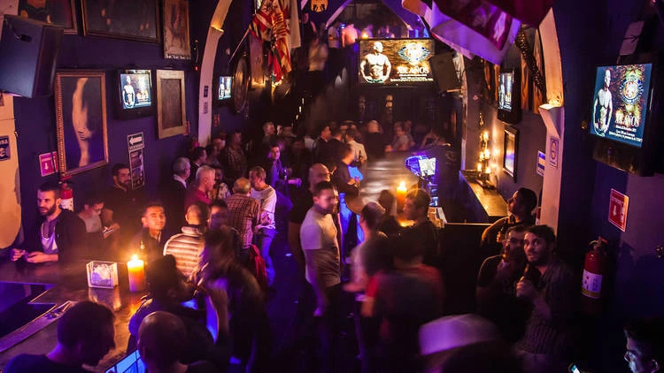 bares alternativos LGBT friendly